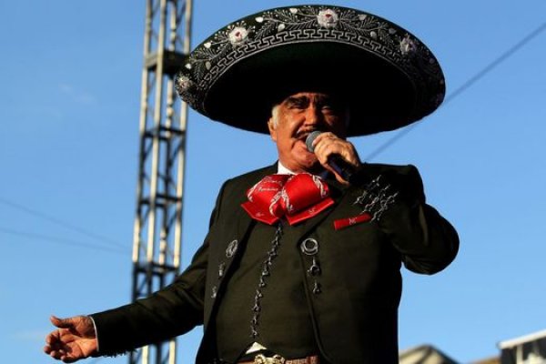 Murió Vicente Fernández a los 81 años