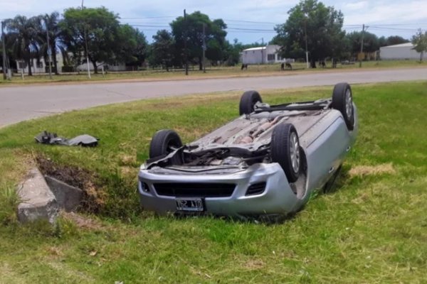 Impactante accidente de una conductora correntina y su familia