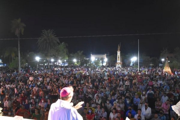 Multitudinaria demostración de fe en honor a Santa Lucía