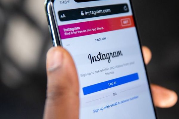 ¿Por qué Instagram se cierra al intentar escribir 
