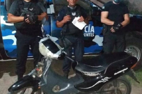 Abandonaron una moto sustraída