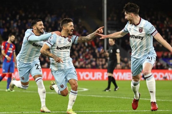 Lanzini empezó el año del Mundial con dos goles para West Ham