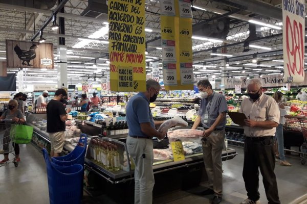 Fiestas de fin de año: Controlaron ofertas de carnes subsidiadas