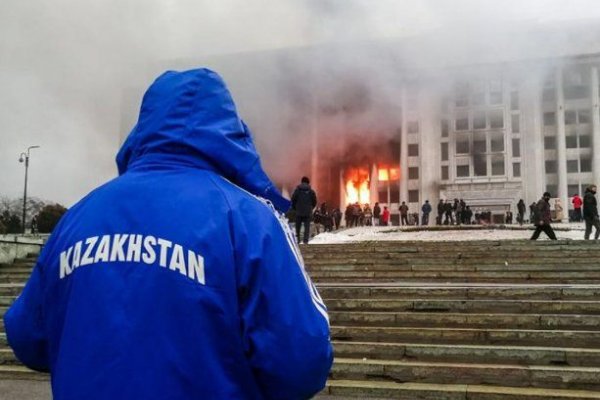 Decenas de muertos y un millar de heridos luego de 5 días de protestas en Kazajistán