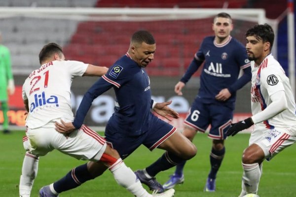 Sin Messi, PSG rescató un empate ante Olympique Lyon