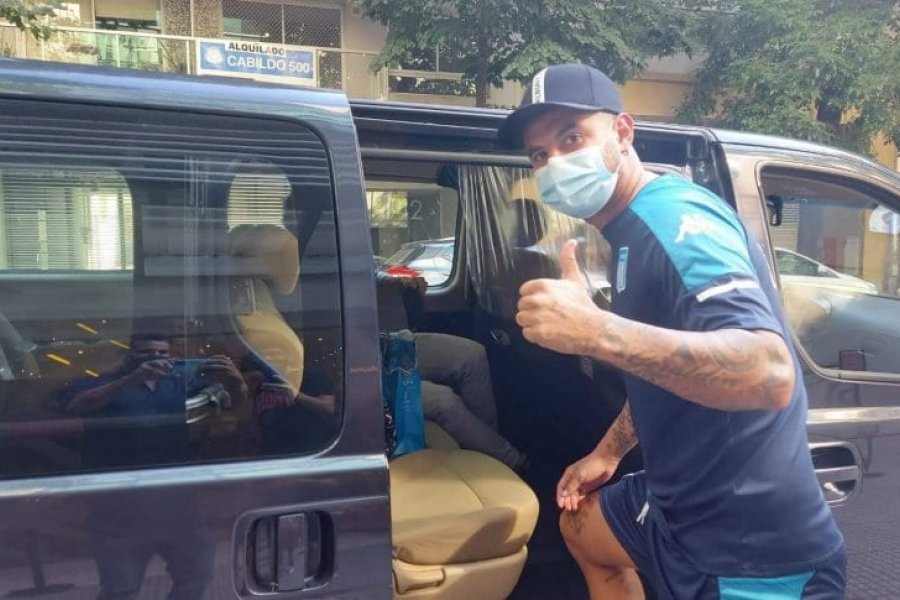 Cardona dejó atrás a Boca Juniors y ya se probó la ropa de Racing