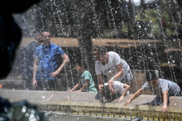 Cinco provincias en alerta roja por temperaturas extremas