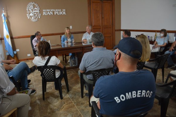 La ministra Gabur pidió a los industriales “ser muy cuidadosos con el fuego”