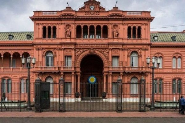 Una amenaza de bomba en Casa Rosada obligó a desplegar operativo de seguridad