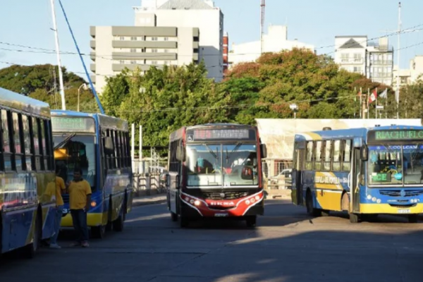 Transporte urbano: comienza a regir el nuevo precio del boleto en Corrientes