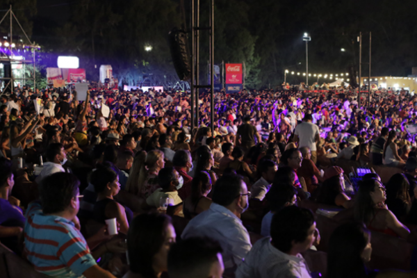 Terminó la Fiesta del Chamamé: Casi nadie se cuidó en un anfiteatro repleto