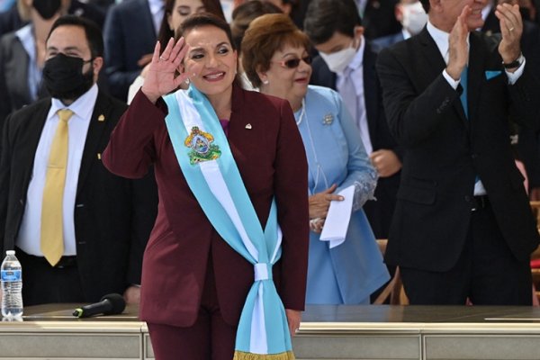 Xiomara Castro se convirtió en la primera mujer gobernante de Honduras