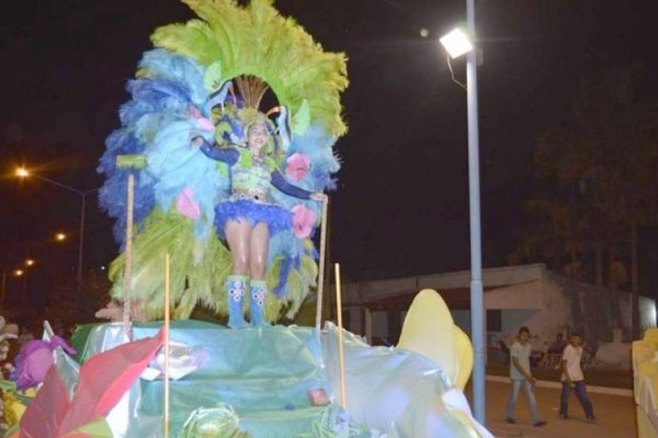 Con San Cosme son doce comunas sin carnaval