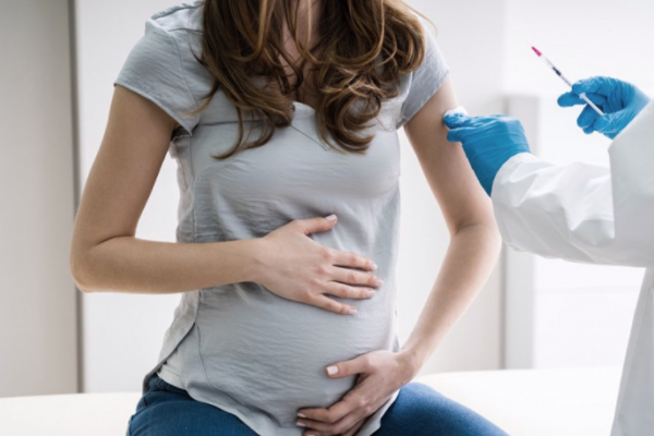 Covid-19: Aseguran que la vacunación no afecta a la fertilidad ni el embarazo