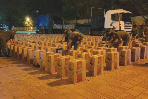 Detectan en un camión un contrabando de 200.000 atados de cigarrillos