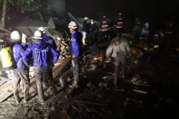 Aluvión en Ecuador: al menos 11 muertos