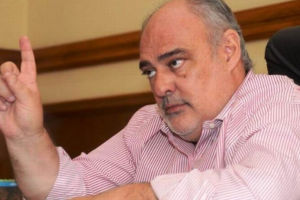 Ricardo Colombi lanzó dardos envenenados a la UCR nacional