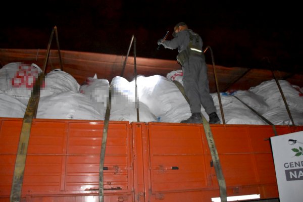 Dos camiones intentaron sacar del país 140 toneladas de cobre