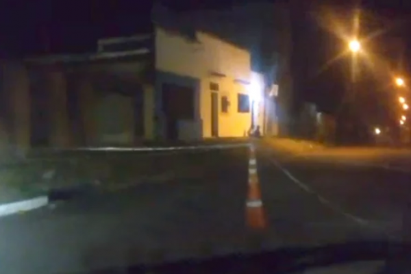 Con conos y cintas cortaron una calle para ensayar con la comparsa