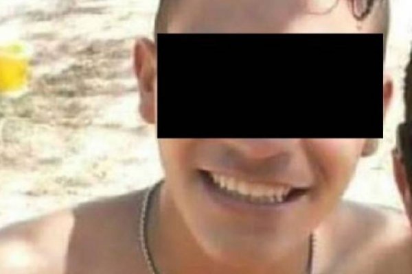 Se entregó en la comisaría y confesó que abusó de su hermana