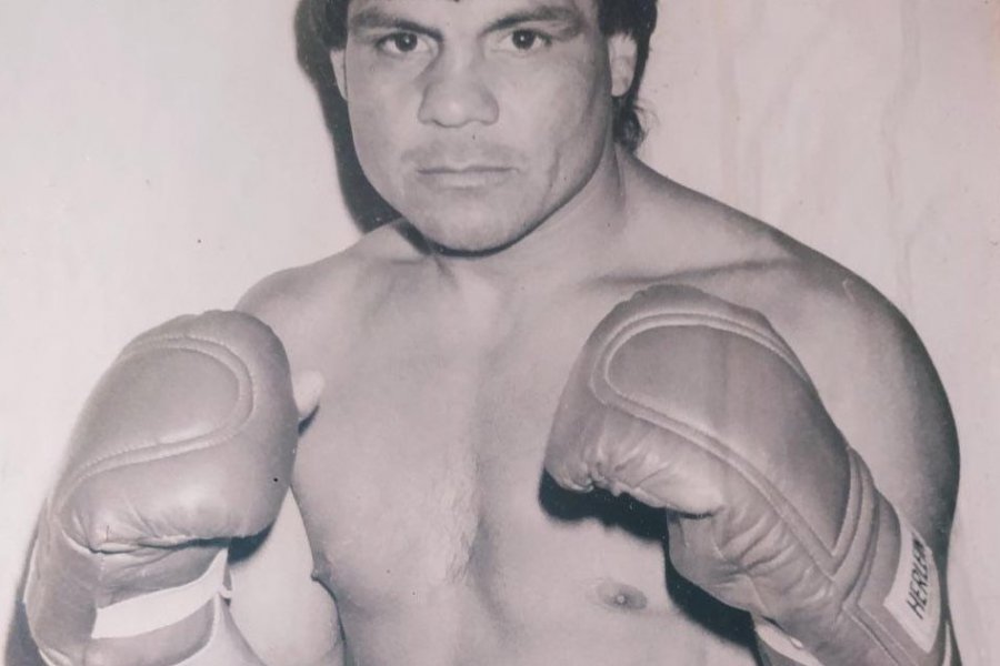 Homenaje a un boxeador correntino que peleo por el Titulo Mundial