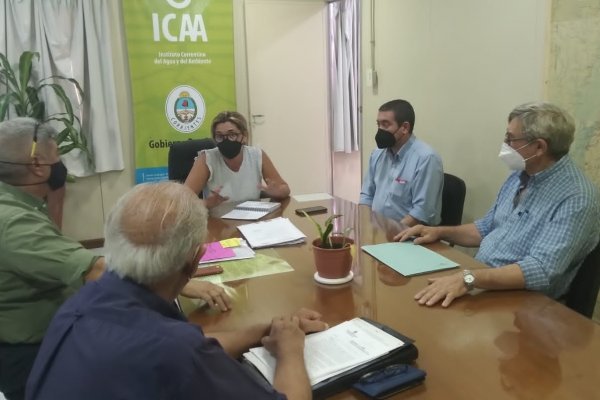 Delegados del Colegio de Agrimensores se reunieron con autoridades del ICAA