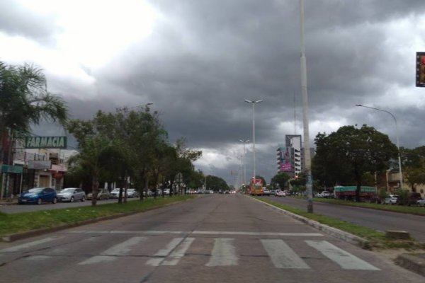 Cielo nublado y probabilidad de precipitaciones para Corrientes