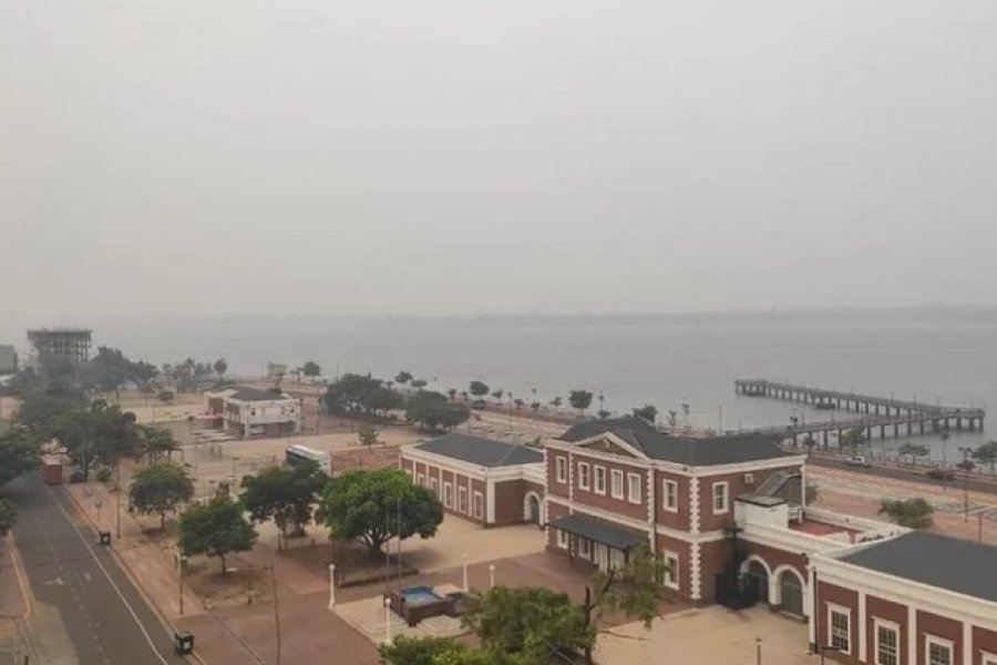 Misiones: Recomiendan usar barbijos por el humo de los incendios en Corrientes