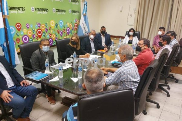 Se concretó la primera reunión con los gremios docentes