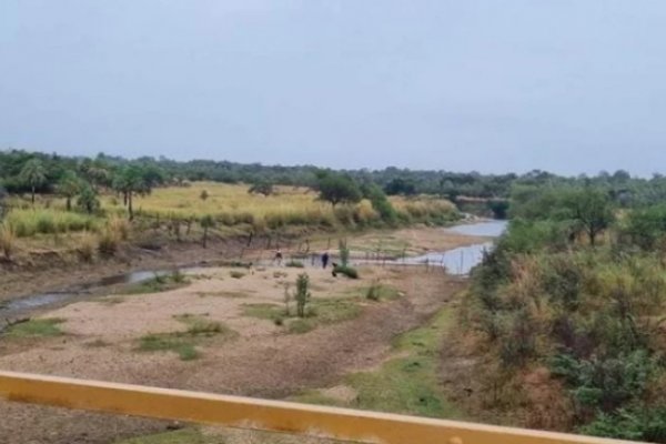 Impactantes imágenes de la sequía en el río Empedrado