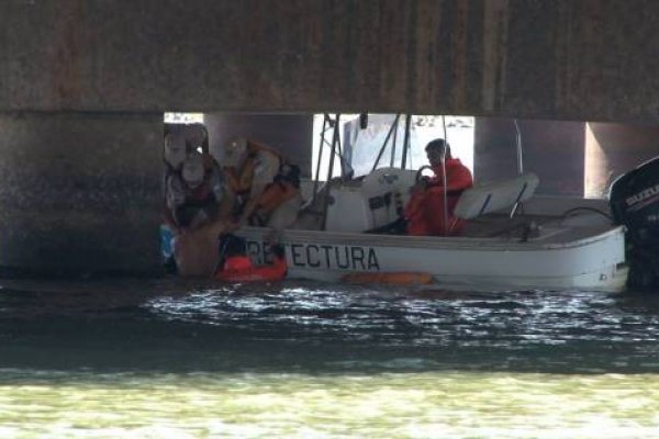 Mató a su mujer, tiró el cuerpo al Río Paraná e intentó escapar a nado