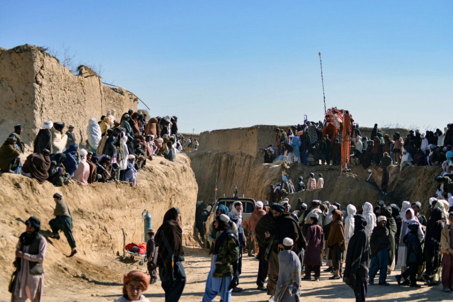 Afganistán: Murió el niño que estuvo atrapado en un pozo durante tres días