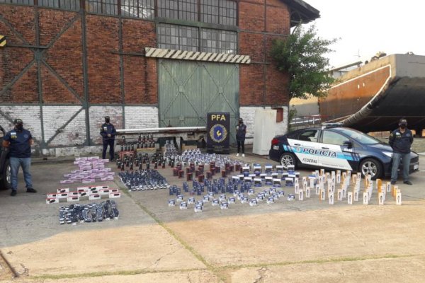 Incautaron artefactos electrónicos en un local céntrico