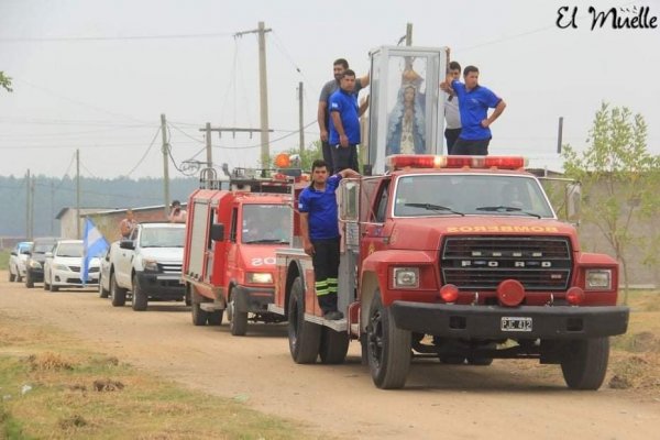 La Virgen peregrina de Itatí llegó a Itá Ibaté y bendijo a los Bomberos