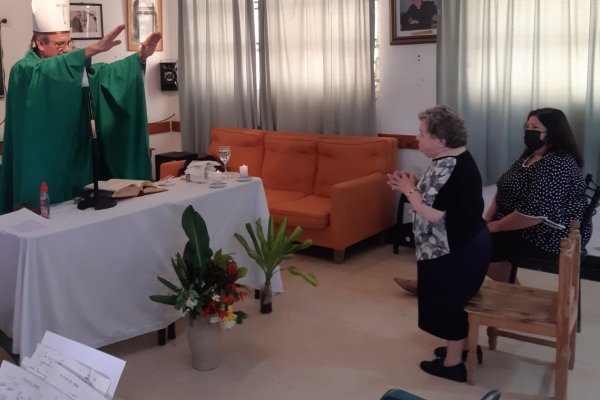 El obispo instituyó el sacramento de la confirmación en el Hogar San José