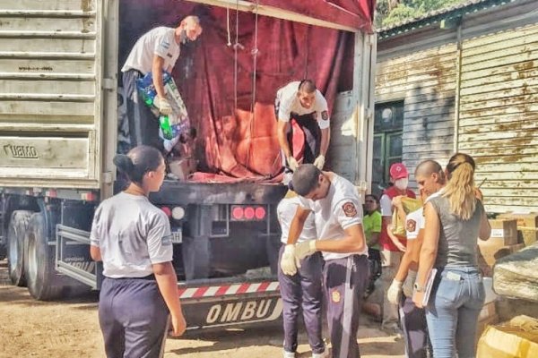 Llegan las donaciones a Corrientes y se prepara su distribución para el Interior