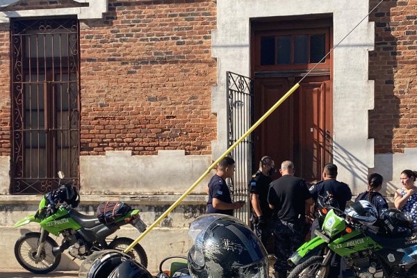 VIDEO | Corrientes: Hombre se atrincheró y tomó de rehén a su hijo
