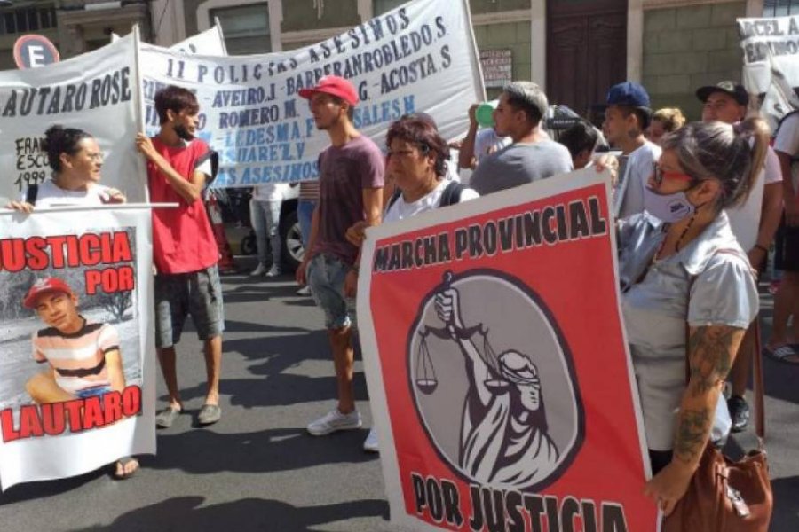 Caso Lautaro: Protesta para exigir detención de policías involucrados