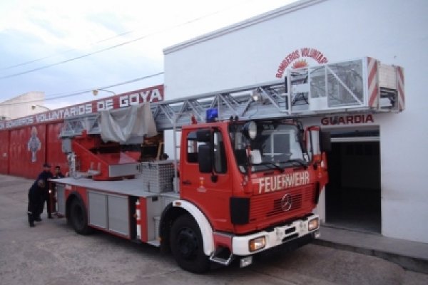 Cruzada solidaria a beneficio de los Bomberos Voluntarios de Goya