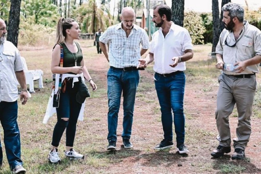 Sujarchuk y un equipo interdisciplinario municipal viajaron a Corrientes para colaborar con el plan de restauración ambiental