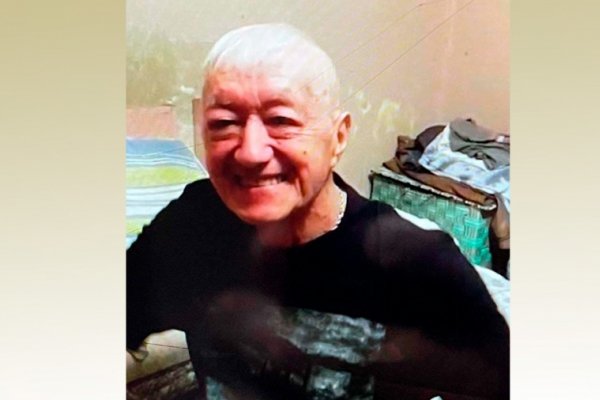 Detuvieron a un hombre de 73 años por el crimen de su esposa, tras la denuncia de su hija por las redes