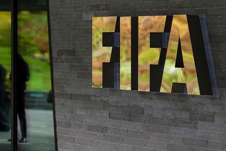 FIFA suspende los contratos de futbolistas extranjeros en Ucrania y Rusia