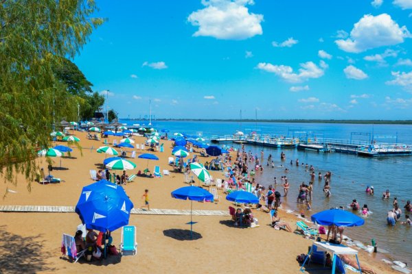 Más conectados en la playa regatense