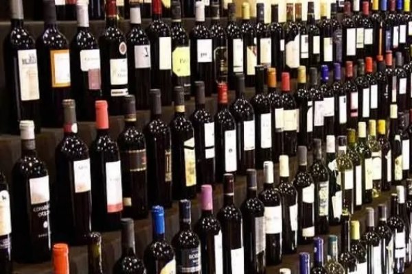 AFIP subasta vinos que quedaron varados en Corrientes y Misiones