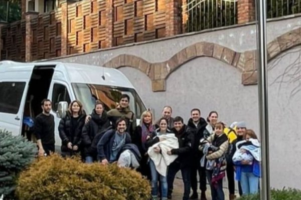 El trabajo de una graduada de la UNNE, clave en la asistencia para que argentinos en Ucrania puedan regresar al país