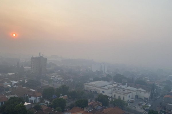 Otra vez el humo llegó a la Ciudad por un importante incendio en zona rural