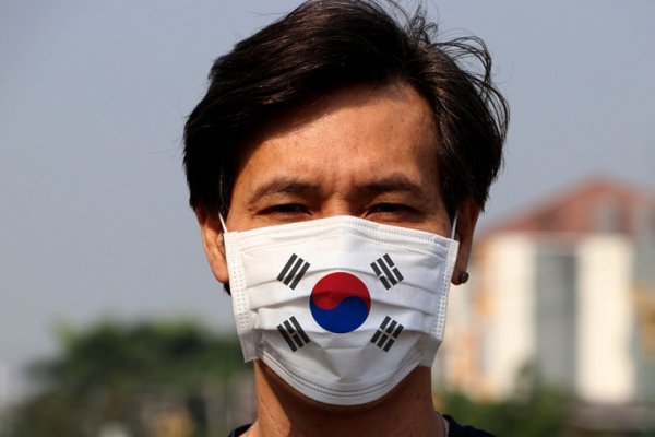 Nuevo récord de casos diarios por la cepa Ómicron en Corea del Sur
