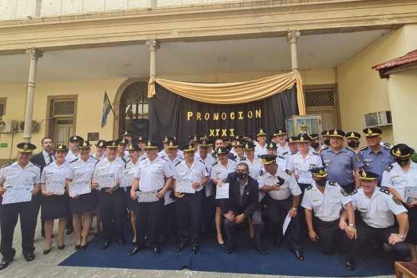 Celebraciones por los 25 años de la promoción 1997 de la Policía