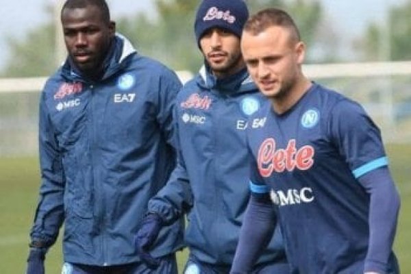 El momento de pánico en el entrenamiento del Napoli que terminó con un detenido