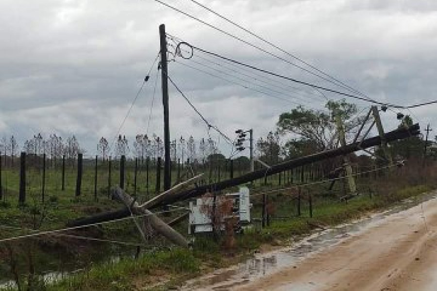 Corrientes: Colapso de la DPEC en el interior por fuertes lluvias